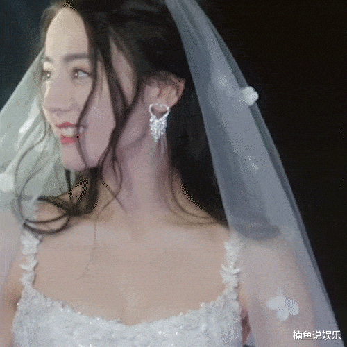 迪丽热巴|女明星穿婚纱有多美？热巴刘亦菲堪称天仙，我却被全智贤惊艳了