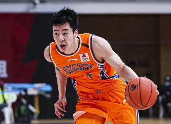 男篮|主动离队？男篮最强00后自宣参加NBA选秀，直言要挑战自己