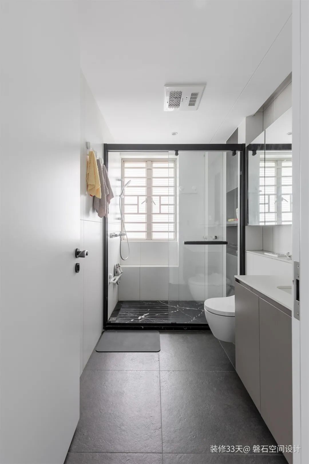 装修设计：170平现代混搭五口幸福之家