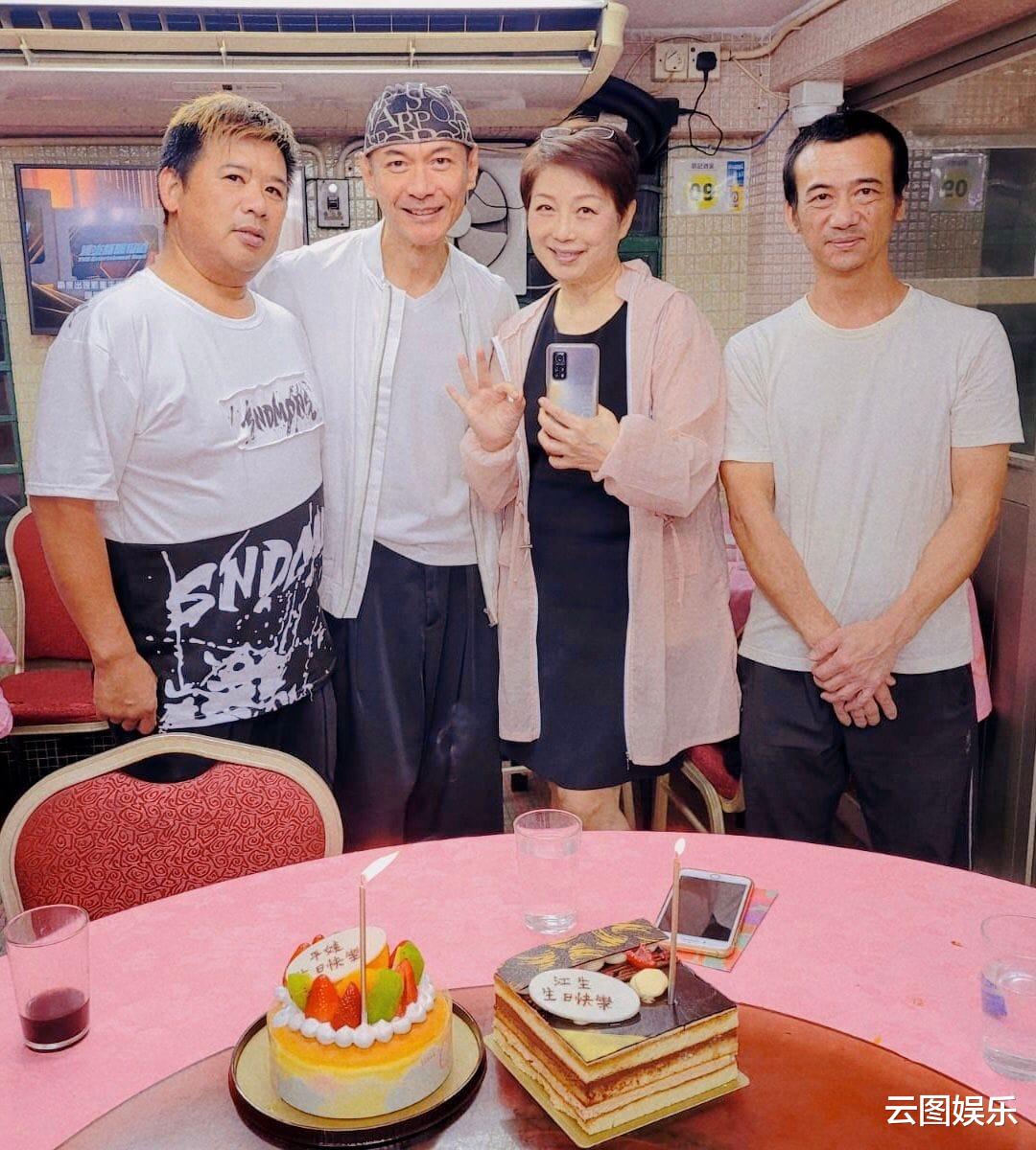 洪金宝|江华59岁生日全家福曝光，女儿像妈妈想出道，儿子当护士救死扶伤