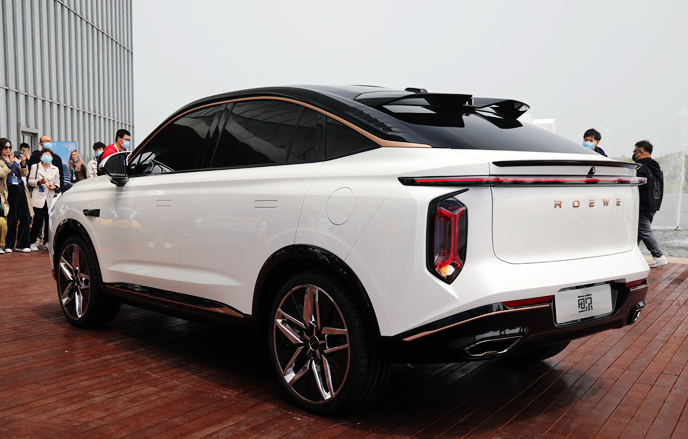 上汽榮威全新SUV發佈，正式命名為鯨-圖5