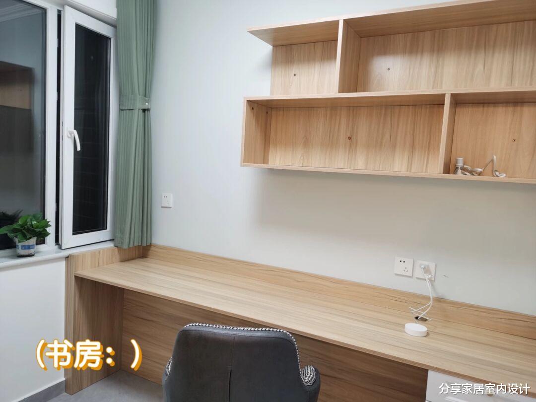 |看她家复式楼，全屋温馨又舒适，厨房餐厅一体很实用，分享一下！