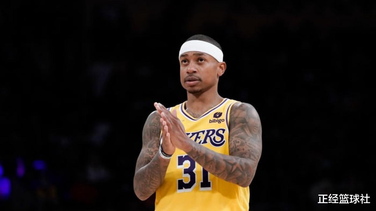 林书豪|林书豪登上全美热搜！网友呼吁NBA球队签下他，球迷晒他和库里合影！