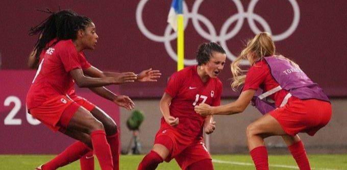 清浅微笑的我|4-3，奥运女足金牌诞生！世界第8创历史，球员狂奔怒吼+激动痛哭