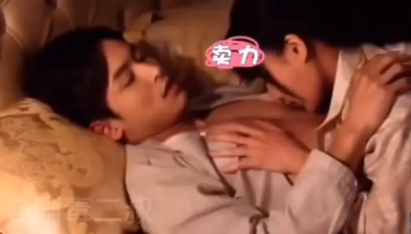 宋继扬|张哲瀚作品全下架！曾在片场调戏多位女明星，连龚俊都不放过！