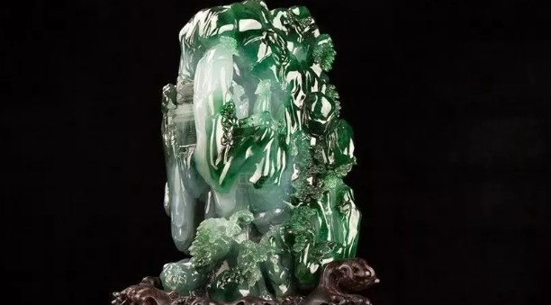依沐翡翠 快来听听行家讲解，购买翡翠时遇到的一些大坑，新手赶紧避开