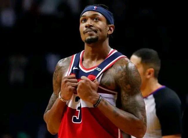 湖人隊(duì)|湖人誓要組建三巨頭，奇才重啟交易方案，76人和熱火大概率出局