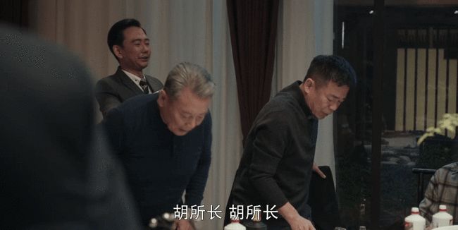 扫黑风暴|《扫黑风暴》:胡所长为何一直量血压?或许暗示他的“意外”结局