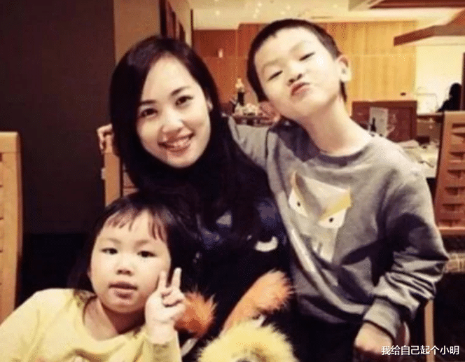 马蓉|马蓉整容了，颜值比离婚前更高，形象堪比一线大明星