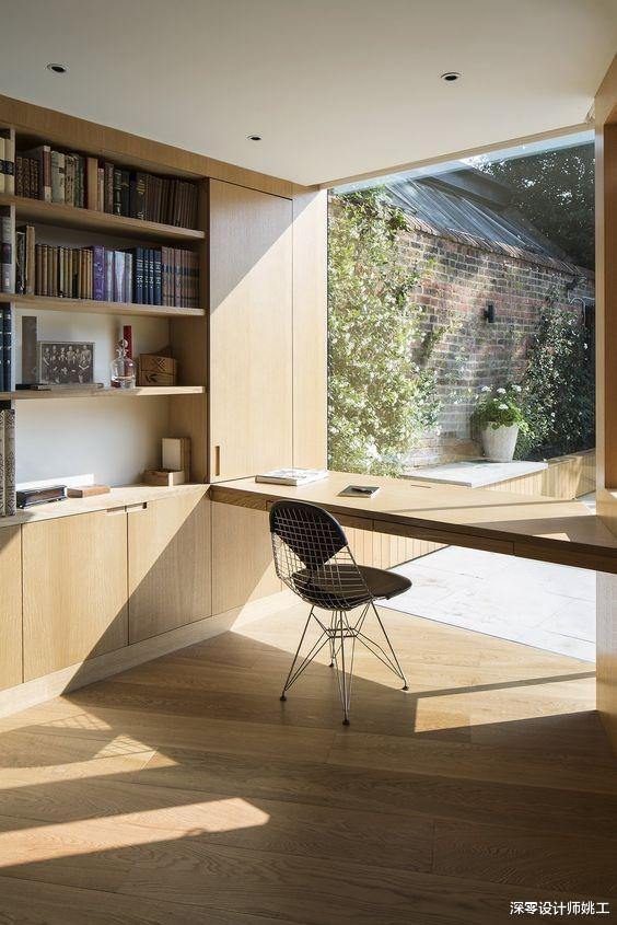 设计师|我理想的办公状态，不要书房，仅在窗前放一张书桌，抬眼一片美景
