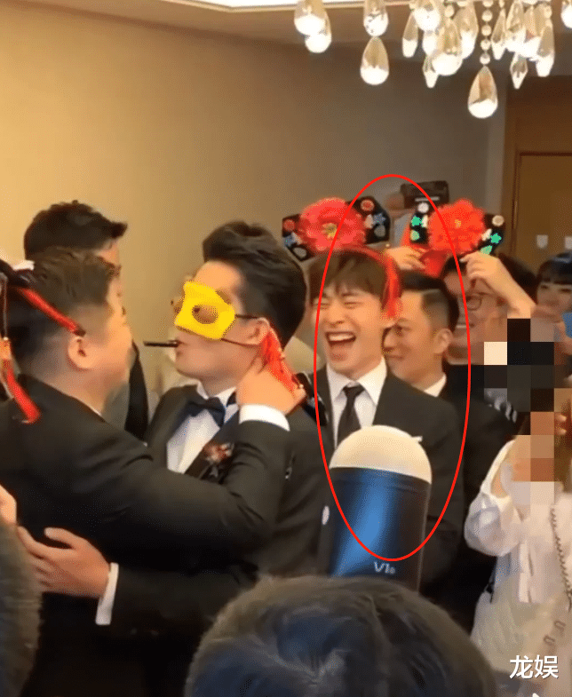 邓伦|肖战遭网暴?美男子任嘉伦来了?朱一龙第二?邓伦抢风头?