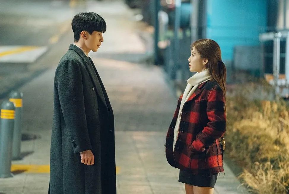 乃昔情感 有哪些给女孩结婚前和结婚后的忠告?