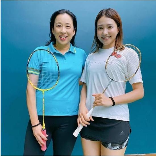 肖战|郭晶晶婆婆朱玲玲，62岁哪有阔太样？她为何喜欢儿媳郭晶晶？