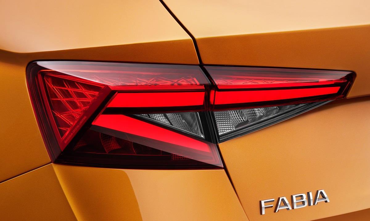 斯柯达晶锐|城市小巨人斯柯达Fabia代步出行还算方便