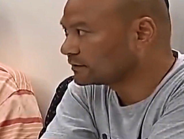 蓦然一牟 弟弟癌症晚期，4个兄弟没人照顾他，去世后兄弟4人看到遗嘱愣住了