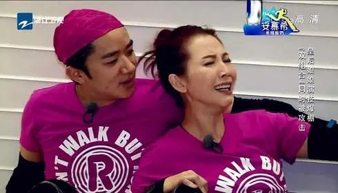 陈小春|5位娱乐圈的“穷明星”，陈小春蔡少芬在榜，蓝洁瑛靠捡垃圾度日