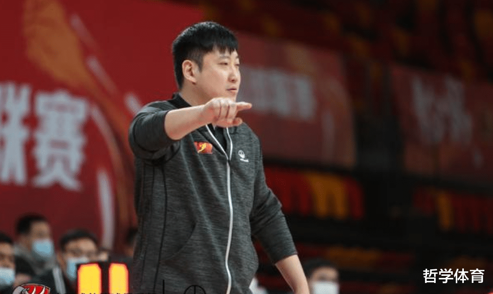 nbl|中国篮坛第1对父子总冠军教练!儿子夺NBL冠军,老爸夺CBA冠军