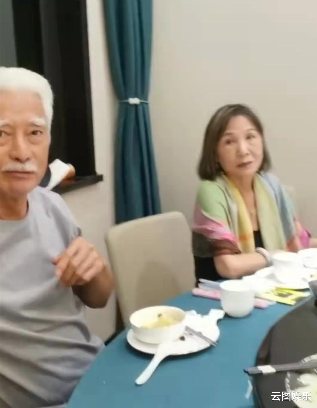 高雄|一众周星驰配角齐聚内地！梁家仁高雄须发皆白，64岁袁祥仁精神足