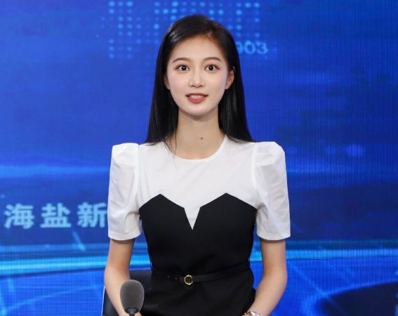 东方卫视|冯琳再次回归舞台，东方卫视跨年晚会艳压群芳，主持读研两不误