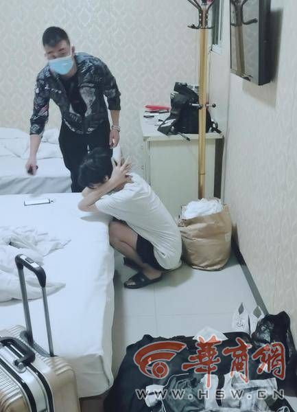 原神 14岁女孩摇头晃脑哭闹不止 民警调查发现她抽了一口“上头电子烟”