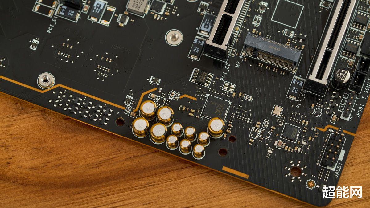 主板|微星MEG Z690 ACE战神主板评测:金光闪闪,规格堆满