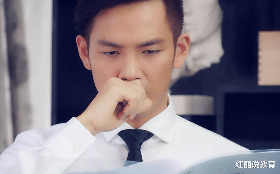 教师|“最佳男友”职业排名，榜首无悬念但争议多，公务员却成“垫底”