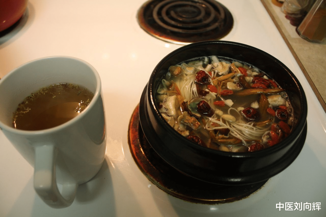 八珍汤|气虚、血虚、面色不好怎么办？送你一个方子，补气、补血、又焕颜。