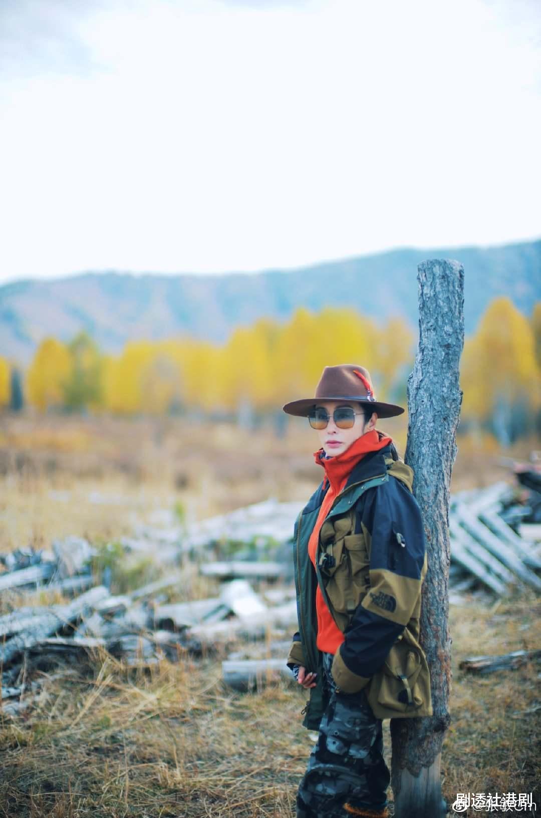 张敏|53岁最美“赵敏”疑嫁小10岁男友，男方友人泄密，被指借机圈热度