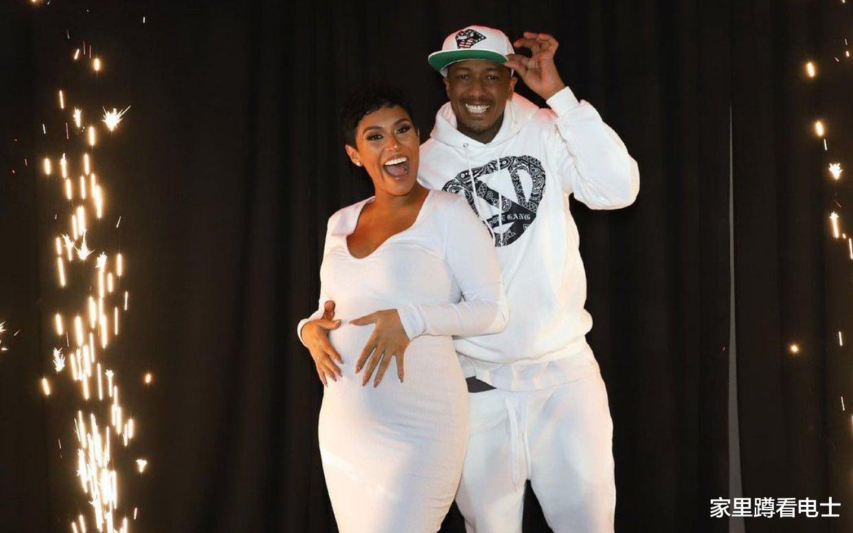 金·卡戴珊|两个女友同月产子，黑人男星晒7个孩子的合照，尼克计划至少生10个