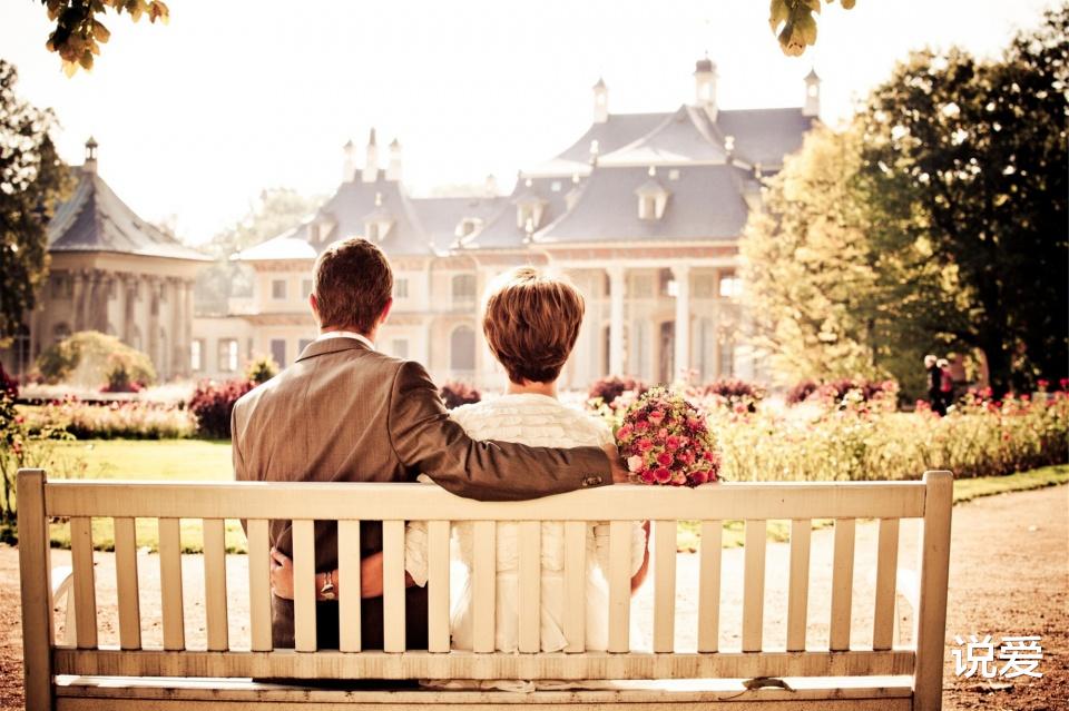 说爱 让男人念念不忘的女人,不是温柔和漂亮,而是懂得“矜持”