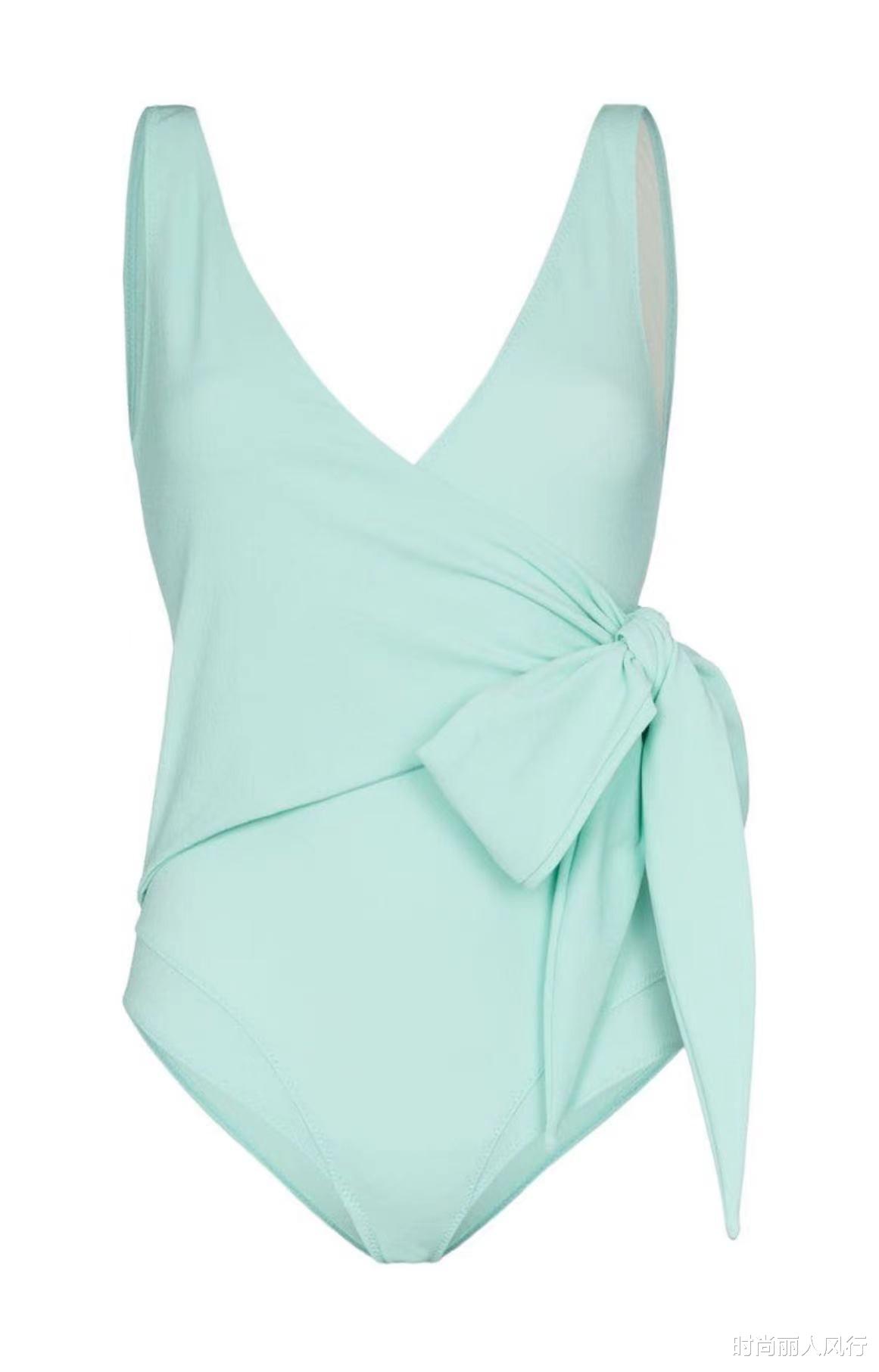 连体|倪妮泳衣照彻底大火！穿白色连体泳衣身材更绝，氛围感太牛了