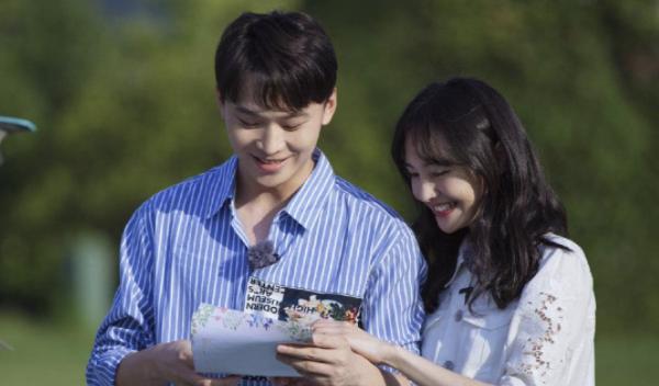 郑爽|郑爽事件后，娱乐圈只有两人为她“发声”，一个初恋，一个男闺蜜