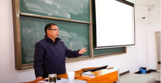 一更育儿|教育部明确：三类教师将从教育队伍“剔除”，家长听了纷纷点赞