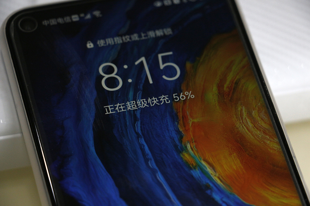 |“啪嗒”一聲就充電，iWALK魔咔嗒寶移動電源 體驗報告