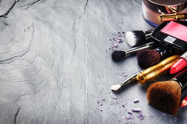 美容养颜|喝了这杯美容养颜果酒，睡觉好皮肤年轻5岁，别说没告诉你