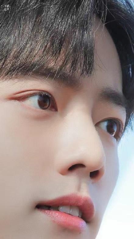 肖战|肖战的古装为何那么帅？有谁的古装造型能与他媲美吗？