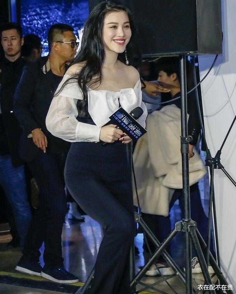 衣在配不在贵 刘翔前妻穿连体裤真美,单看身材,便知为啥15岁就能与周杰伦合作