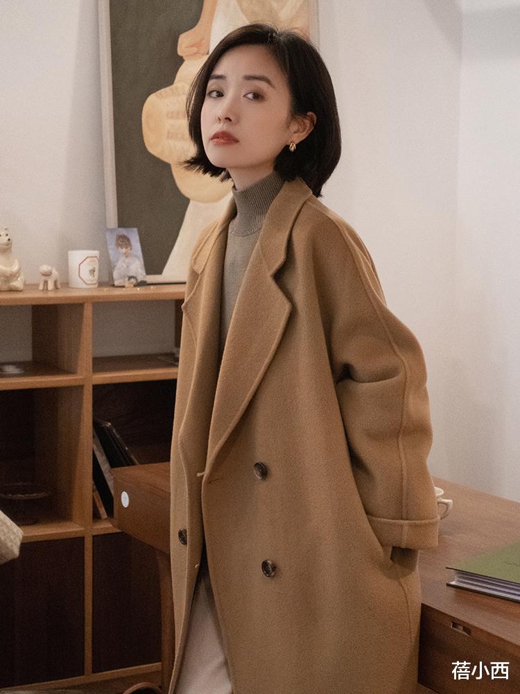 蓓小西 干货!大衣的高级“穿搭套路”,40岁女人就要这么搭,谁穿谁好看