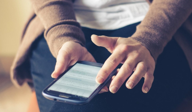 职场实战经验 职场潜规则:人到中年要学会维护自身的这三个权益,免得吃亏