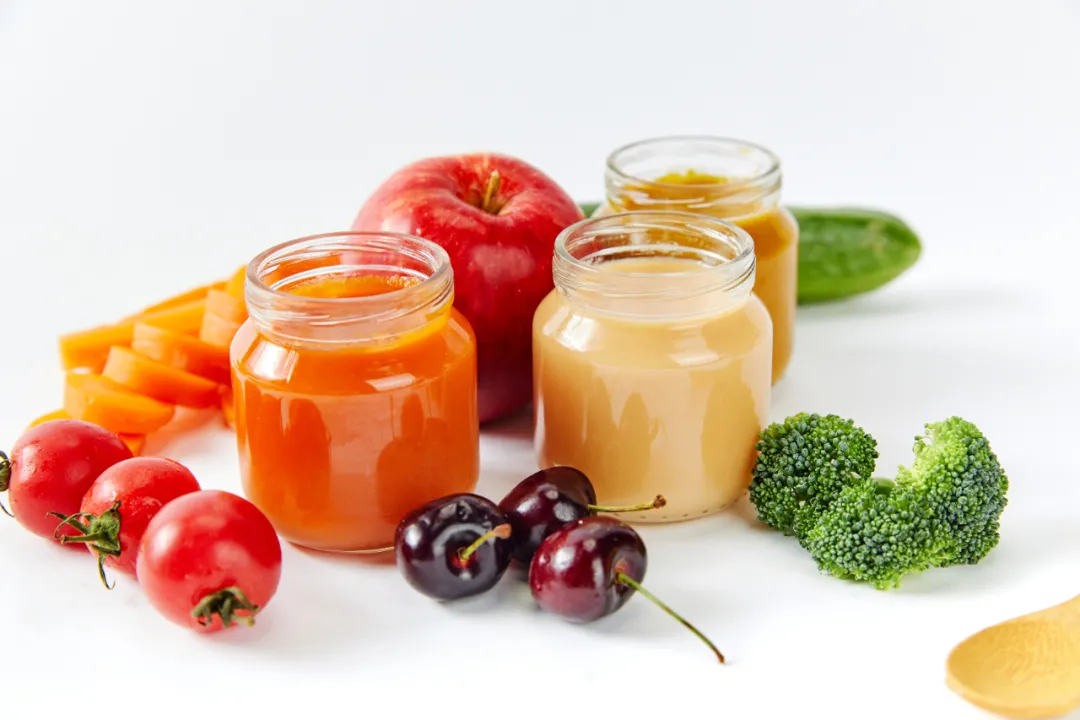 婴幼儿常识|国药育儿知识：宝宝拉绿色的便便，是什么情况？