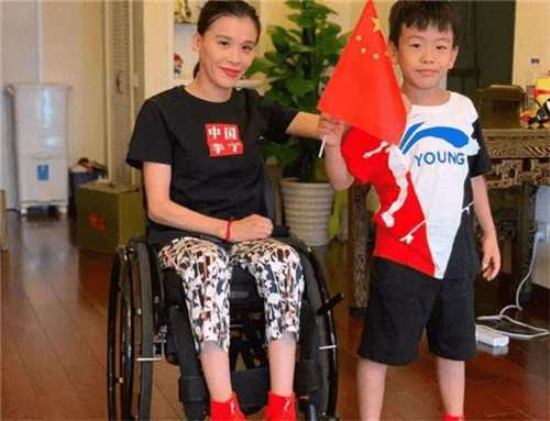桑兰|跳马冠军桑兰高位截瘫，以各种理由索要巨额赔偿，骗了世界17年？