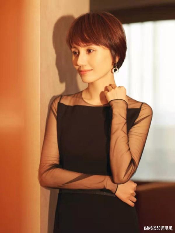 发型|?50岁左右的女人，过年别再烫“大妈卷”！试试这3款发型，特好看