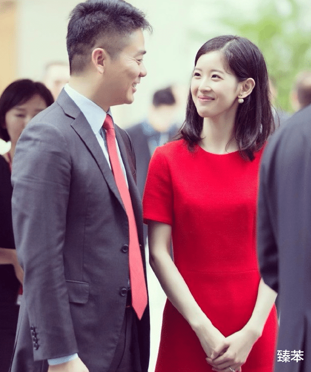 章泽天|刘强东事件第3年，有野心的章泽天，从不是只会依靠男人的菟丝花