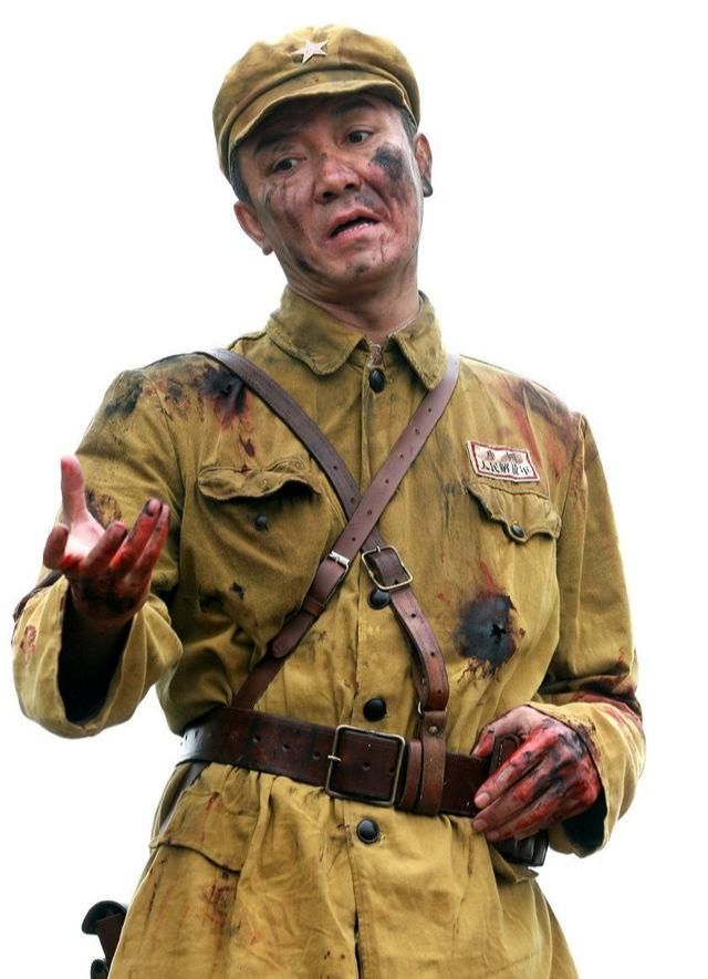 英雄岁月之王牌部队|《王牌部队》质量不孚众望，兰晓龙后庸才当道，军旅剧创作庸俗化