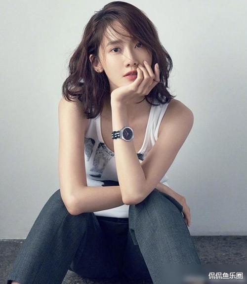 林允儿|30岁林允儿，颜值超高身材超棒，美得着实让人心动！