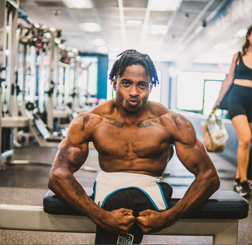 运动|没有下半身，肌肉一样爆表，没有双腿，一样成为用手跑得最快的人