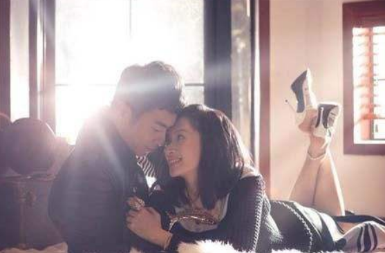 赵丽颖|朱亚文：床只给刘亦菲坐，弃初恋独宠沈佳妮，荷尔蒙只对老婆释放