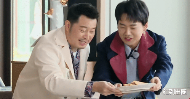 奔跑吧兄弟|《奔跑吧》又惹争议！老成员回归备受“侮辱”，现场嘉宾公然玩手机