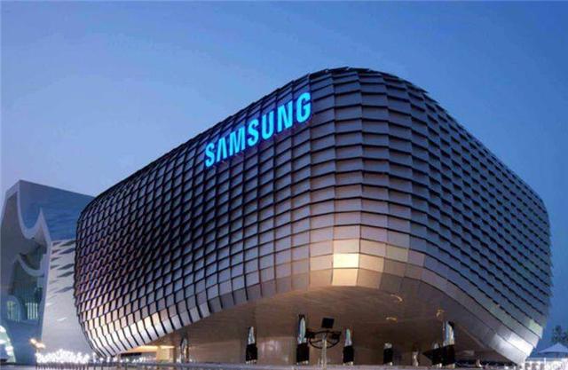 育儿馨说|意欲何为?美黑人防长来访,越南再次向我们索取500万剂新冠疫苗