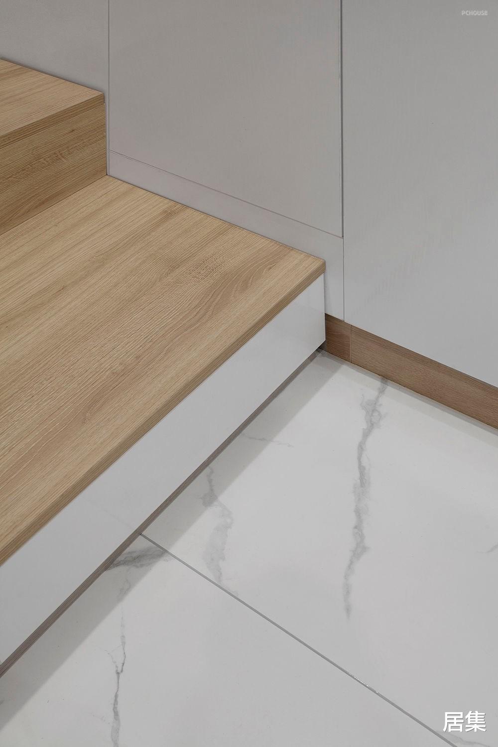 地下室变成阳光房，客厅还有独立儿童房，用低成本满足业主需求